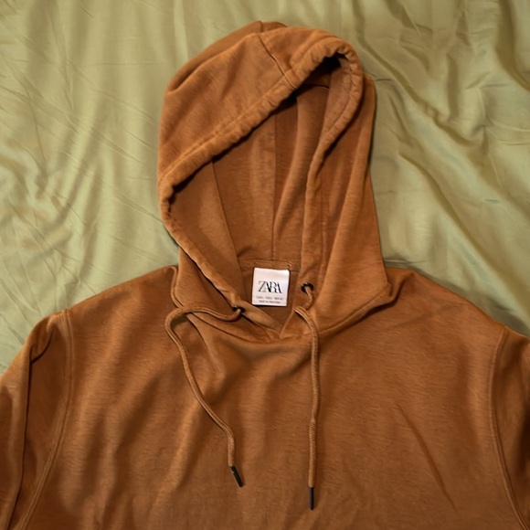 Brown and white Zara Hoodie - Picture 2 of 6